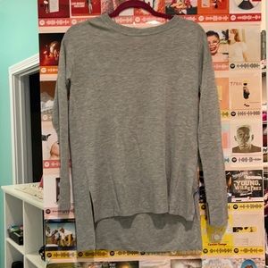 LAYERING LONG SLEEVE GRAY SHIRT